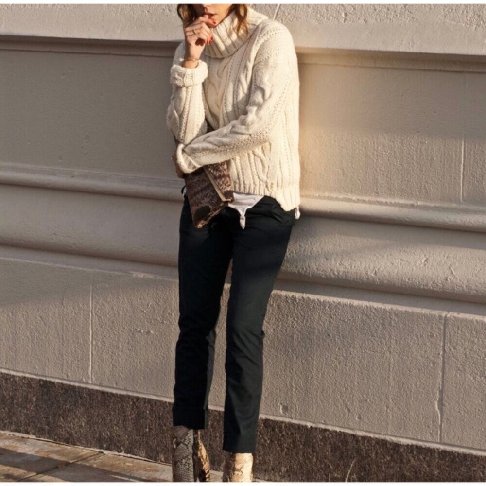 Juicy Couture Chunky Cable Knit Fisherman Turtleneck Sweater Alpaca Wool Preppy